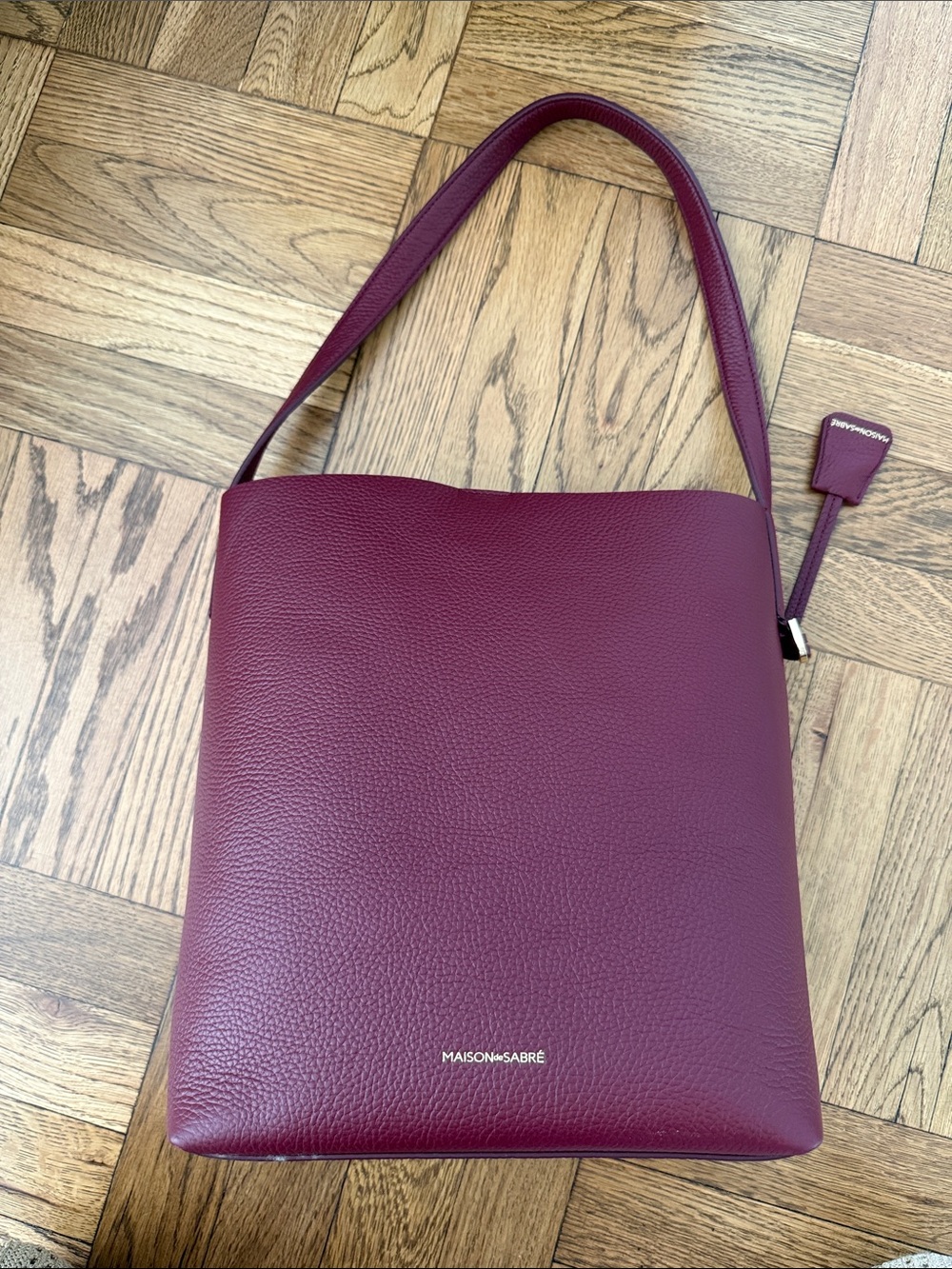 NWT! Maison de Sabre Bucket Soft Tote in Plum Nude